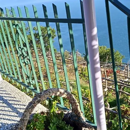 Bed & Breakfast Eden 4*