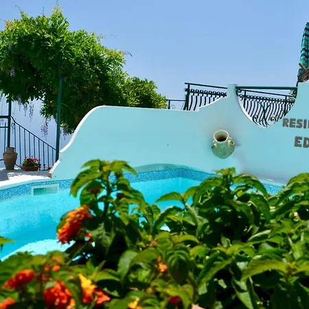 Bed & Breakfast Eden Furore