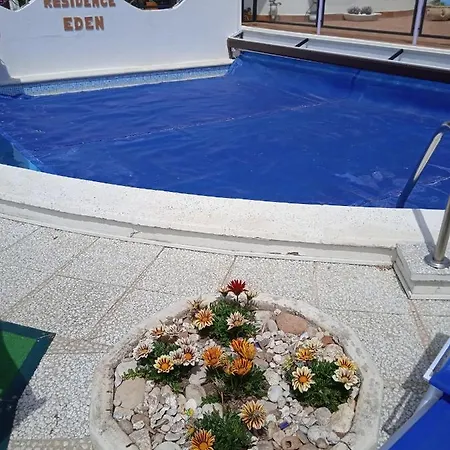 Bed and Breakfast Eden 4*